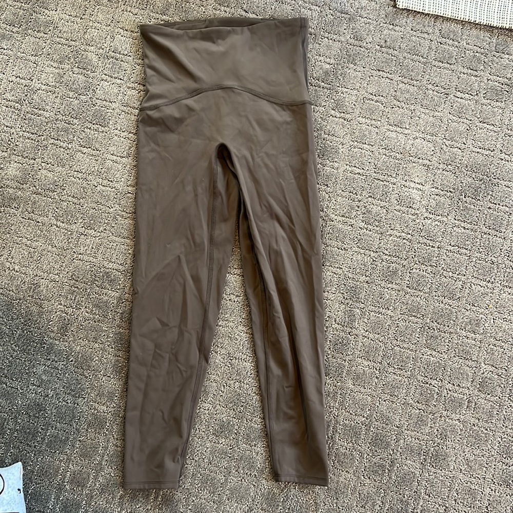 EUC Spanx Booty Boost Active 7/8 Leggings